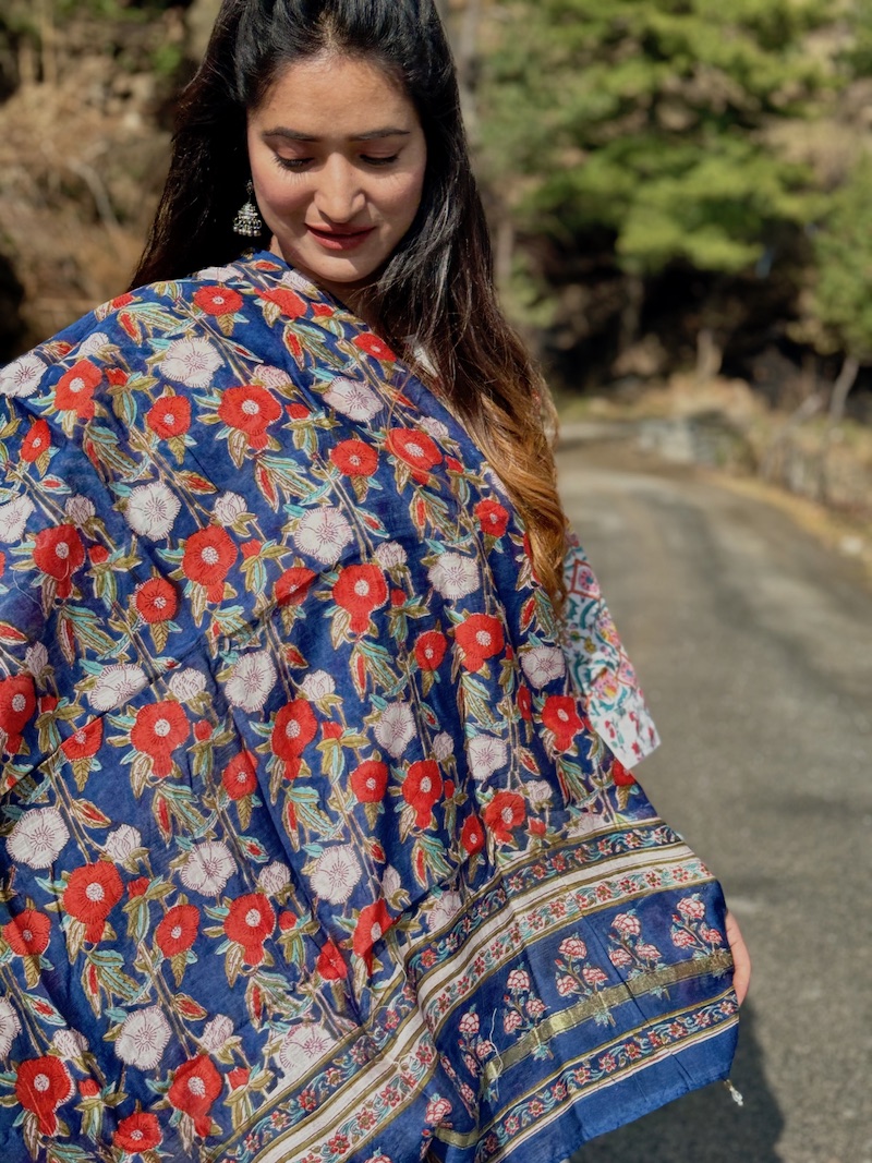 Blue chanderi dupatta