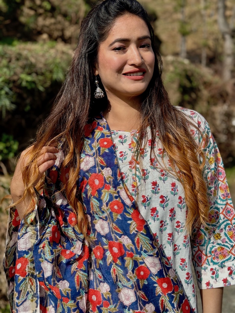 Blue chanderi dupatta