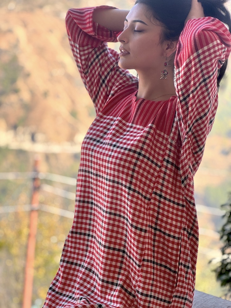 Check me RED Himachali pheran