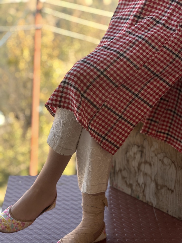 Check me RED Himachali pheran