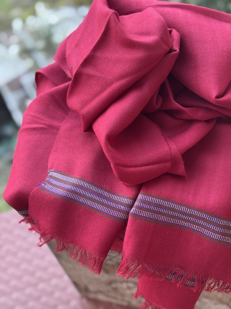Maroon pure wool stole