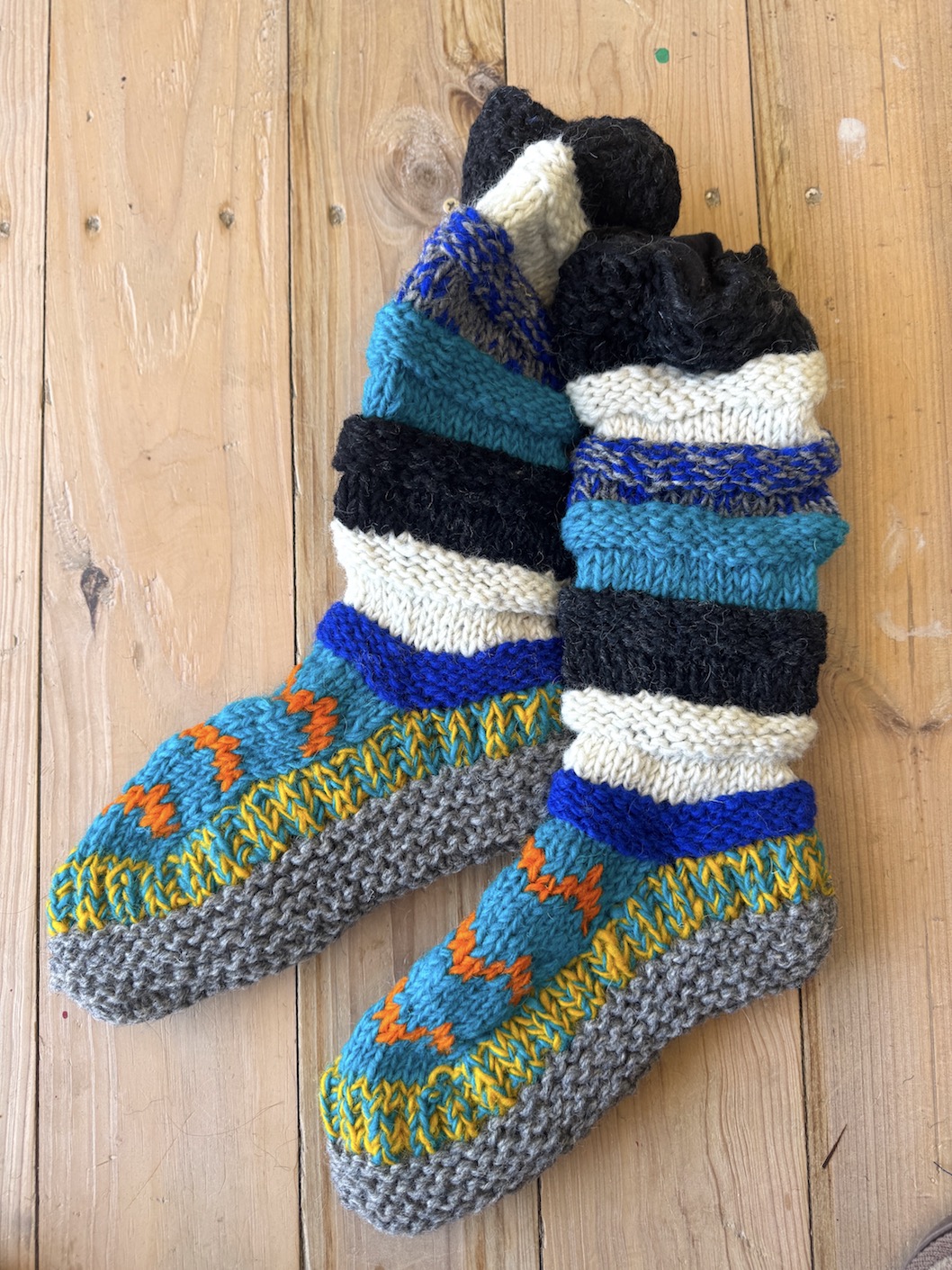 Long Sheep wool socks with fleece lining 25