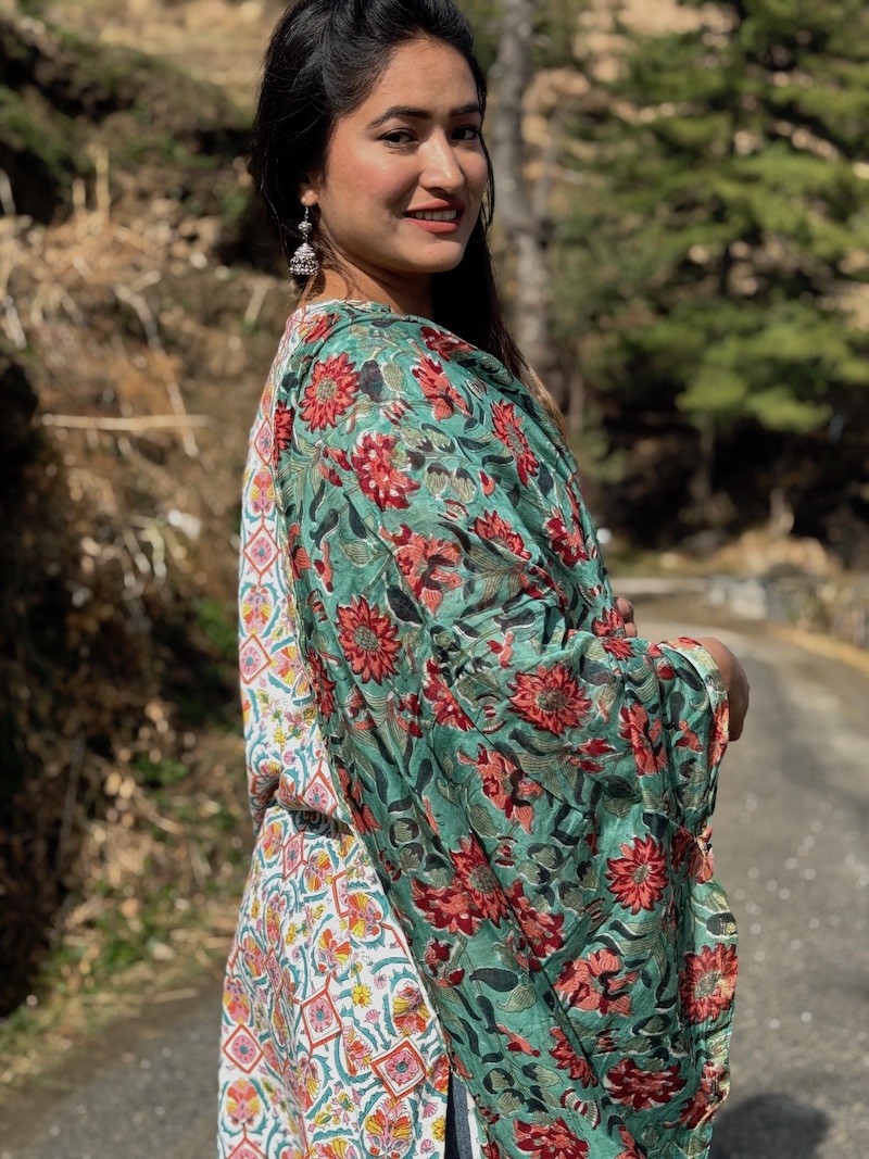 Teal green chanderi dupatta