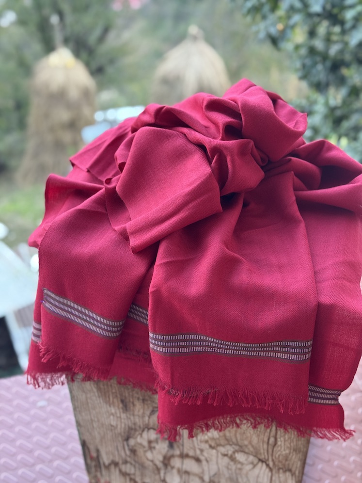 Maroon pure wool stole