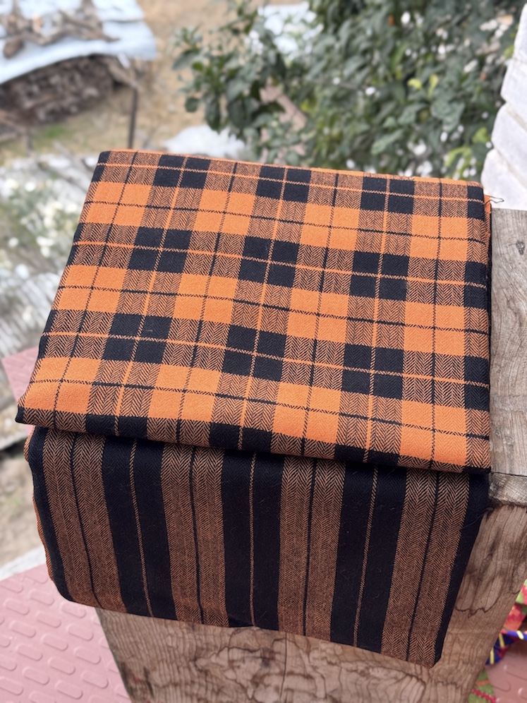 Check pure wool suit