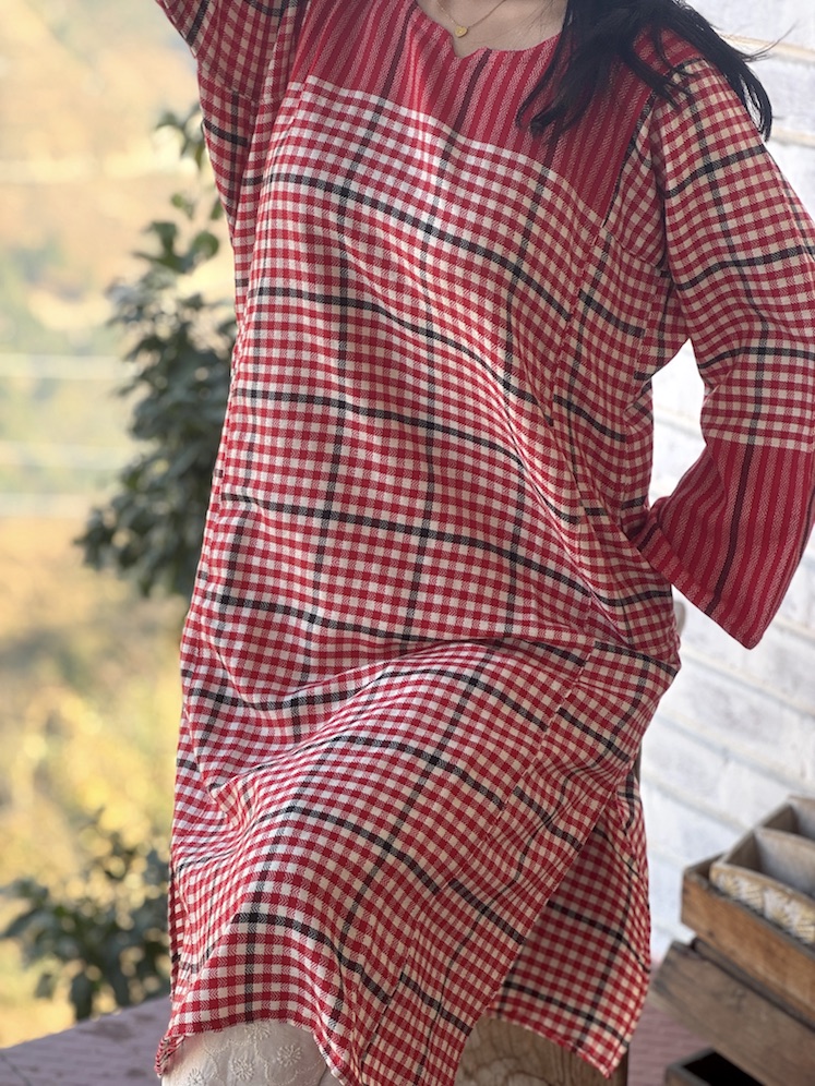 Check me RED Himachali pheran