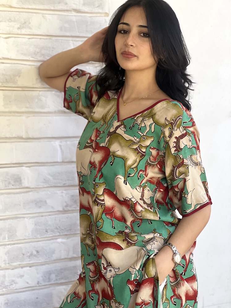 Pichwai modal relaxed fit kurta