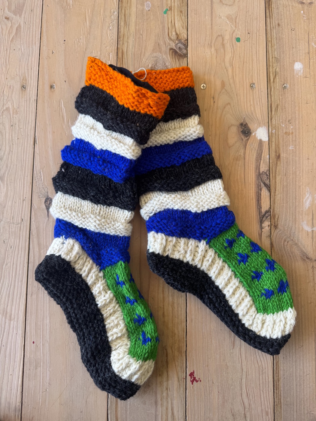 Long Sheep wool socks with fleece lining 21