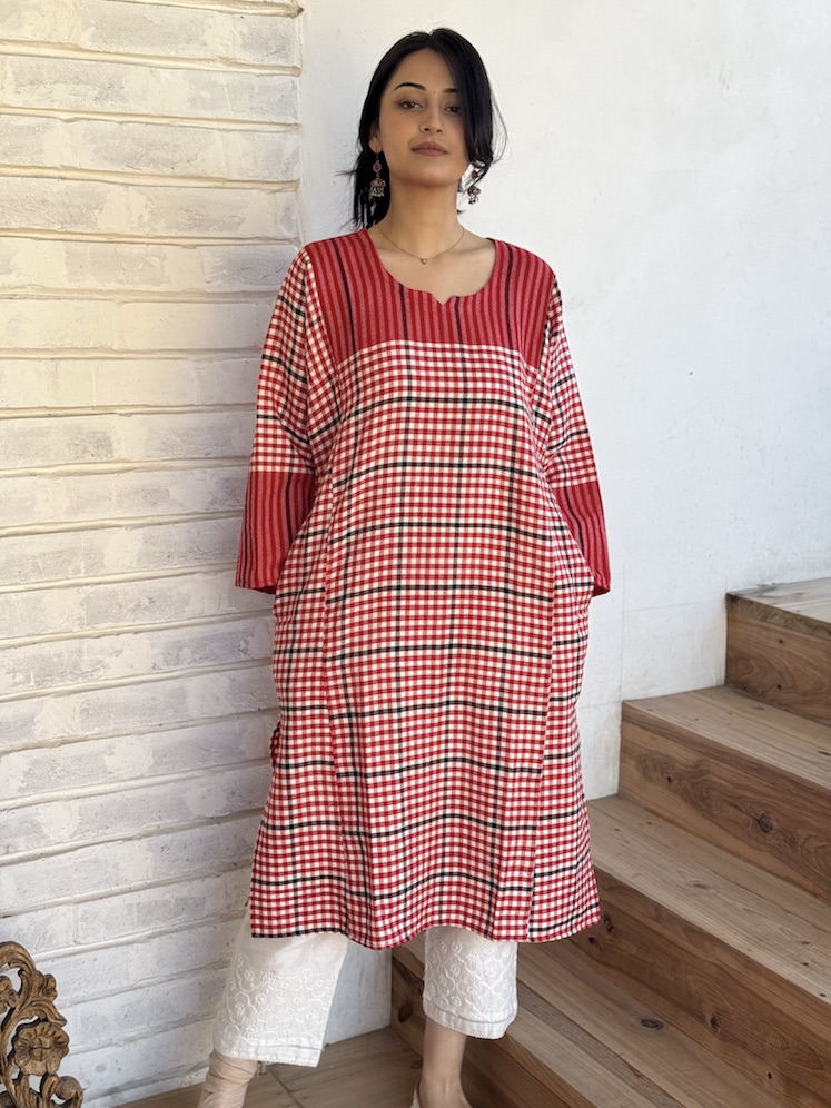 Check me RED Himachali pheran