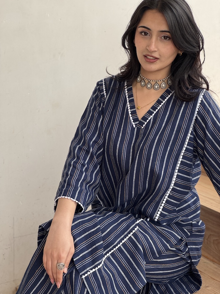 STRIPEY BLUE