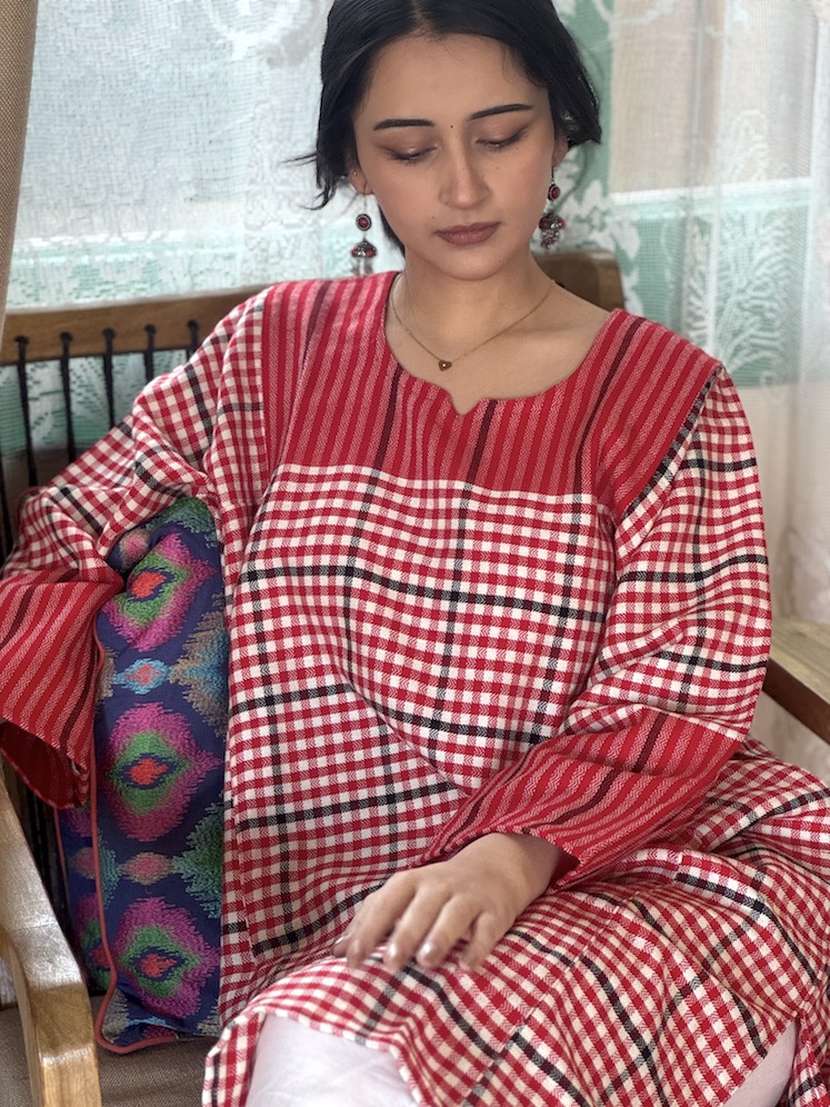 Check me RED Himachali pheran