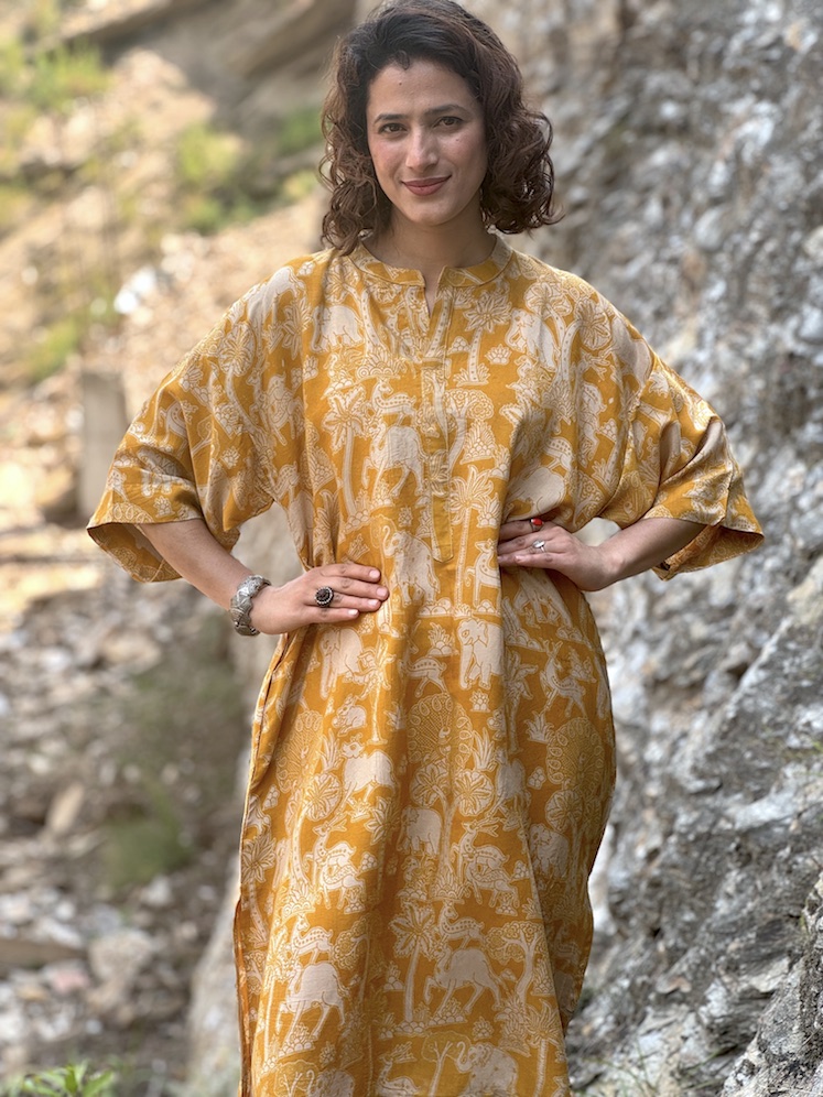 PRETTIEST YELLOW