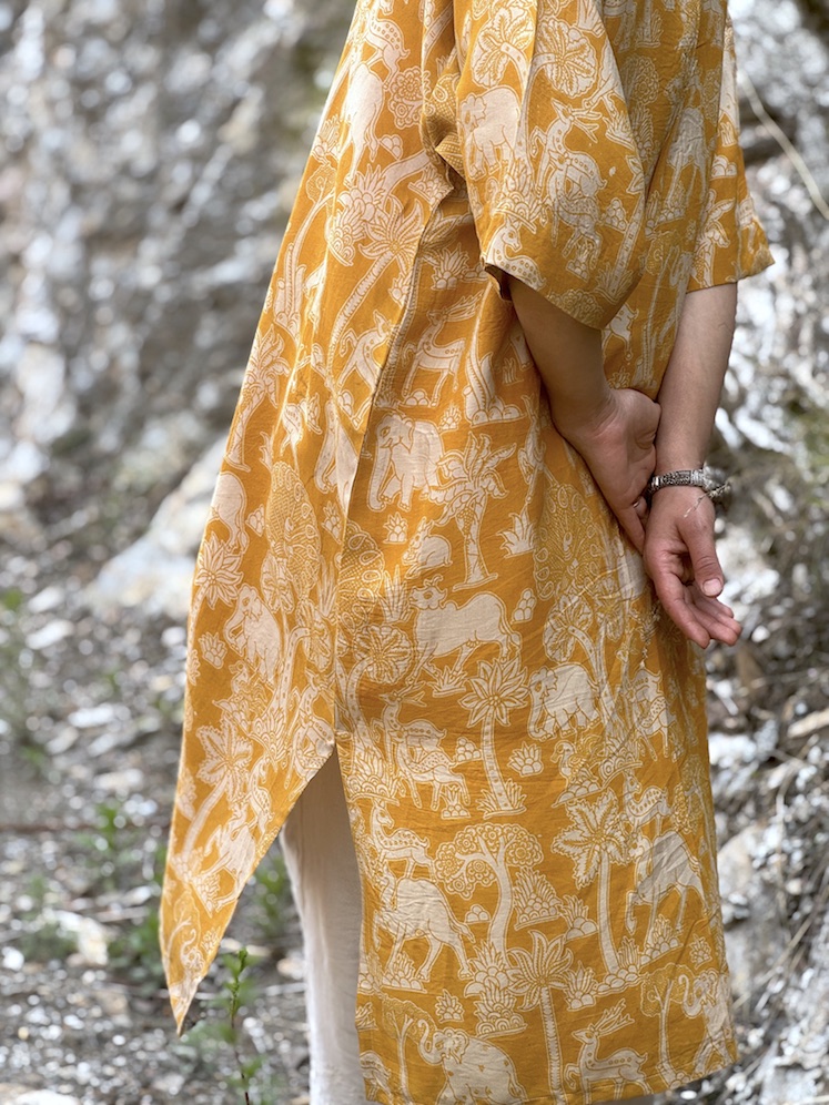 PRETTIEST YELLOW