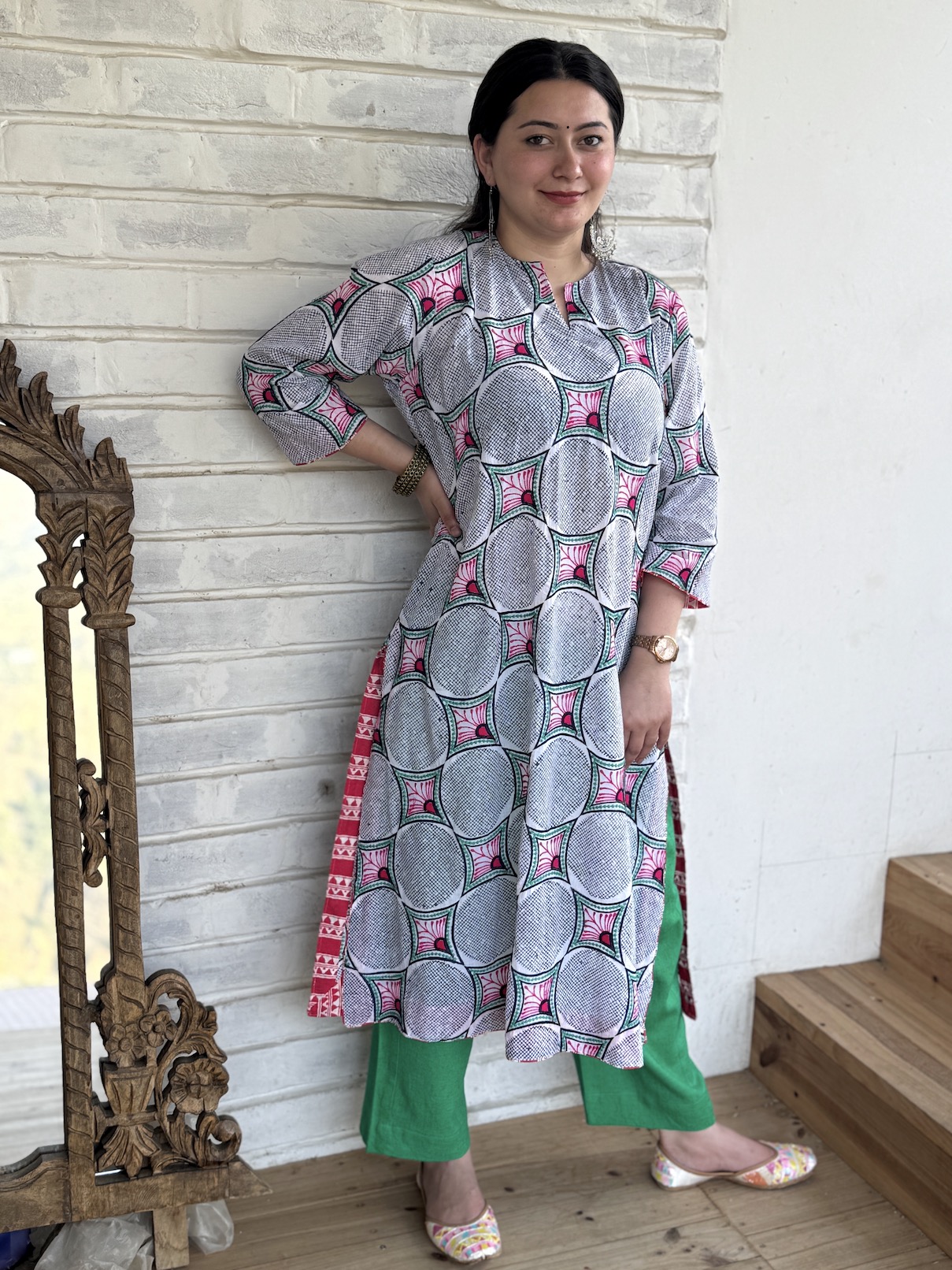 GUL BAHAAR