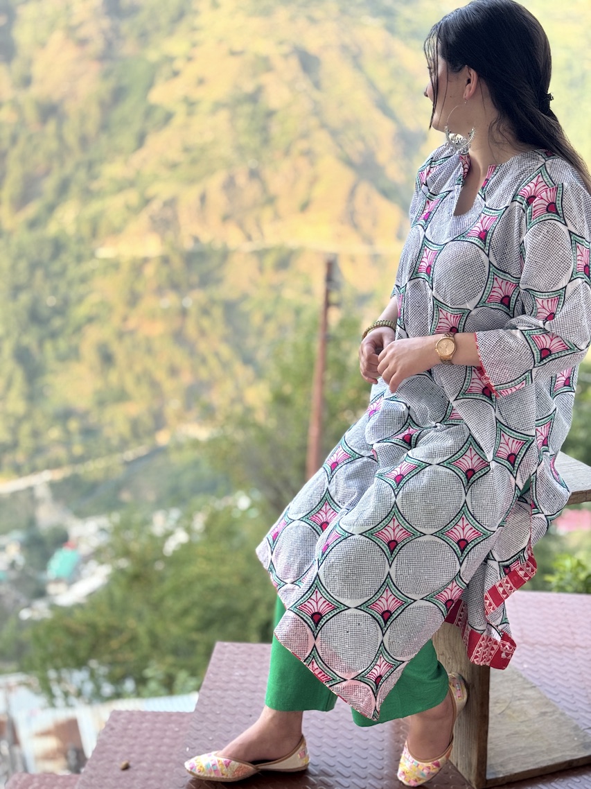GUL BAHAAR