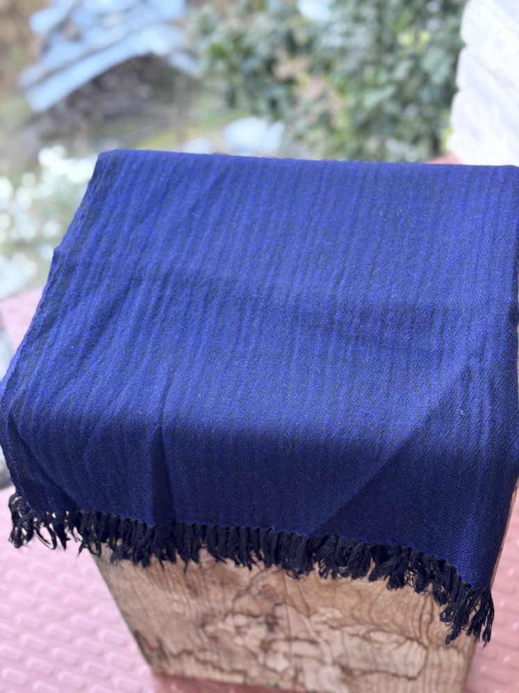 Blue pure wool stole