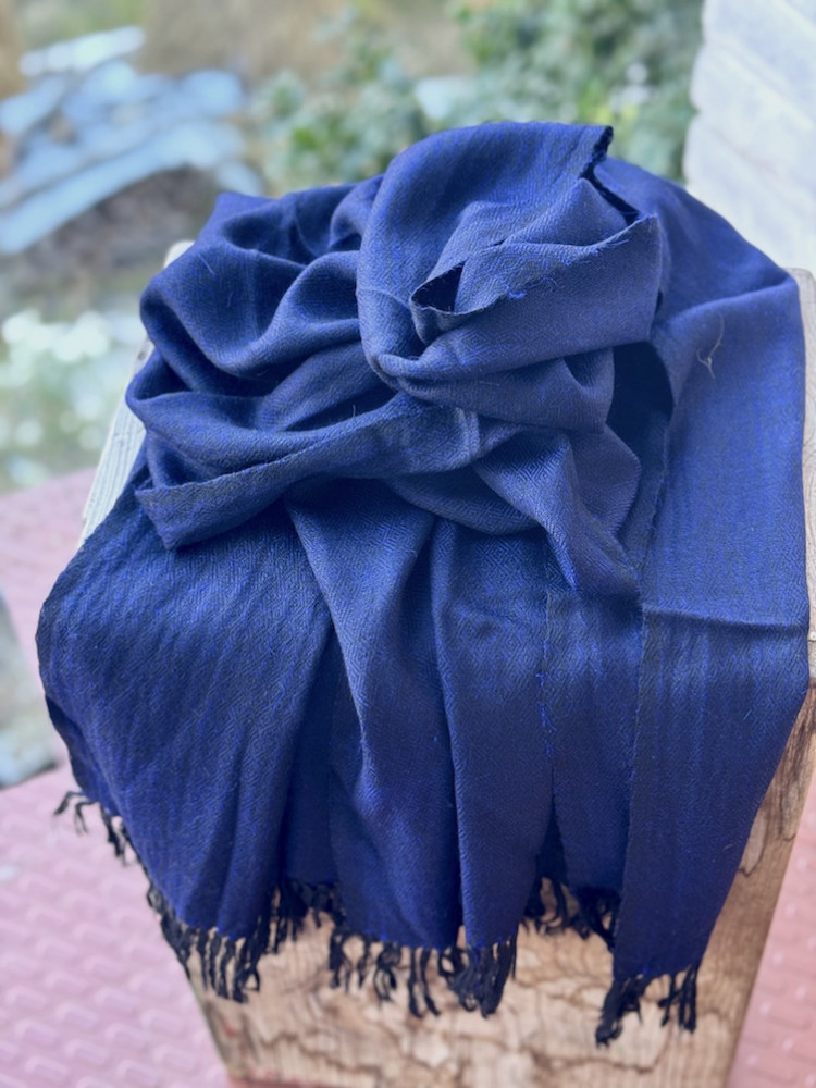 Image of Blue pure wool stole