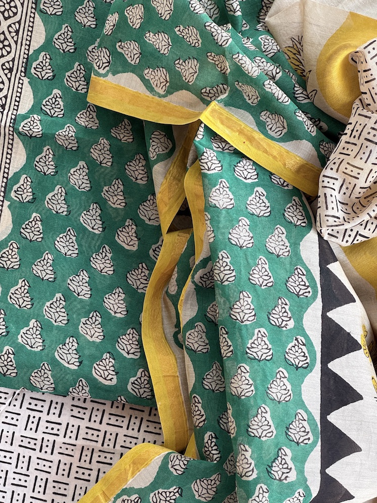 Handblocked chanderi suit 2