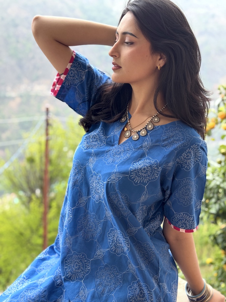 EMBROIDERED BLUE