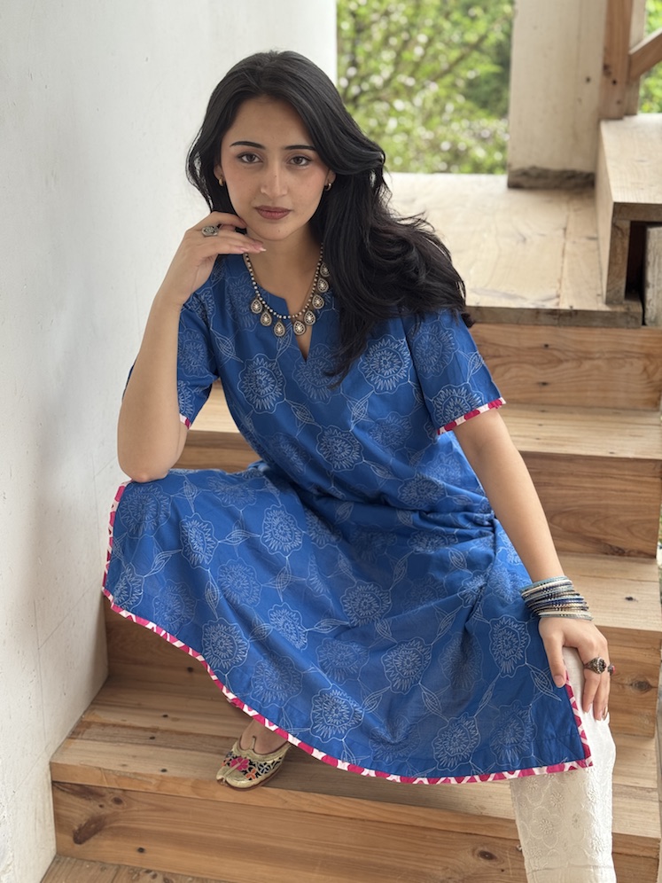 EMBROIDERED BLUE