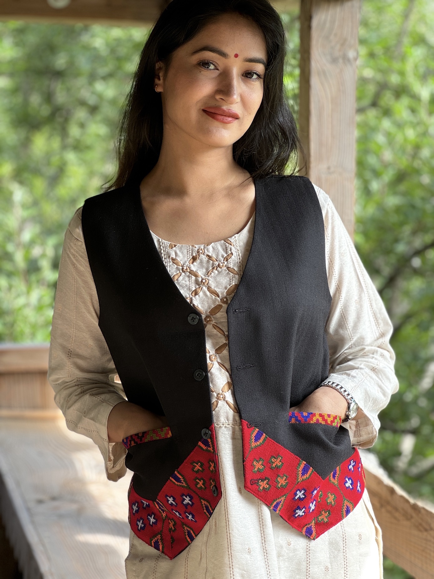 Kinnauri pure wool waist coat