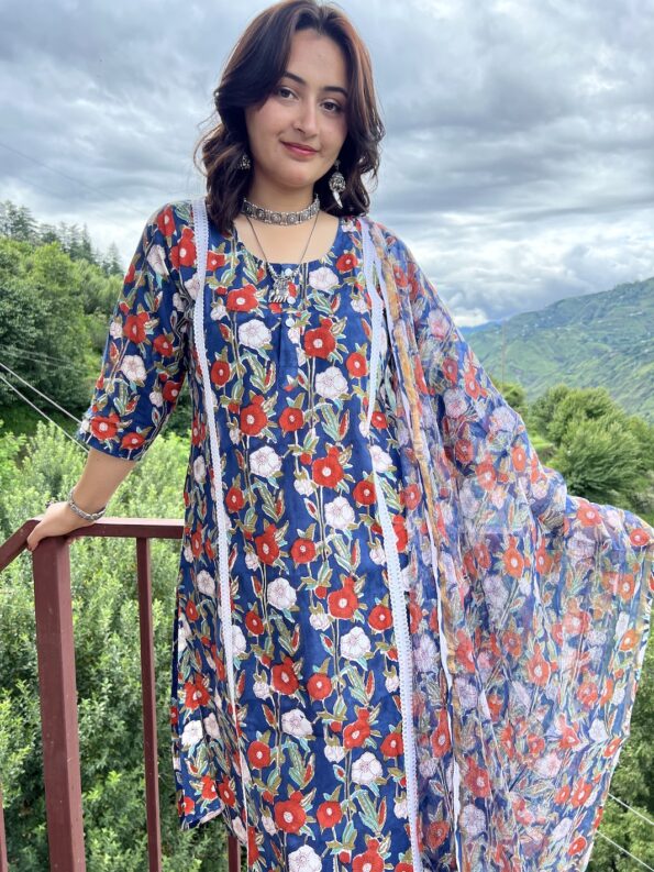 Banjaran blue floral kurta