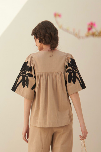Noir Palm Tree Embroidery Tee