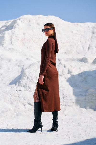 Brown Ribbed Turtleneck Midi Dress