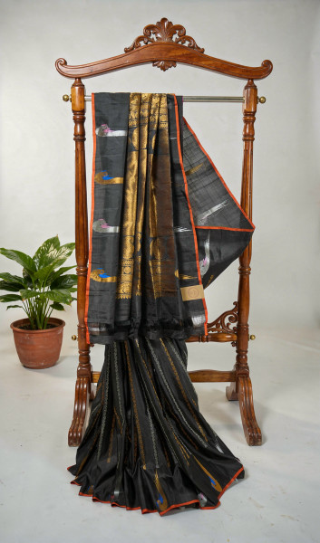 Image of Gadwal Vaibhav – Designer Handwoven Edit