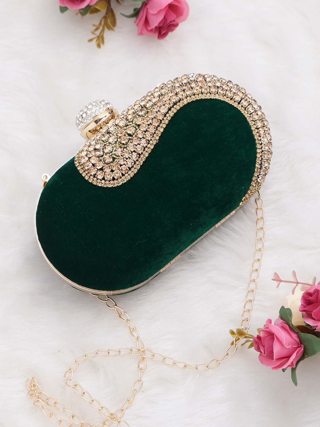 Oval Clutches