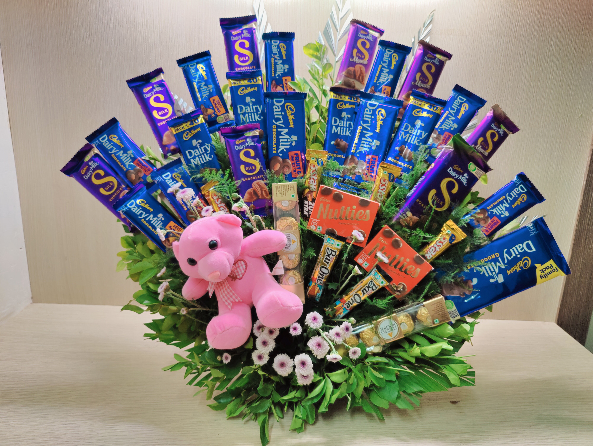 Cuddles Chocolates Delight