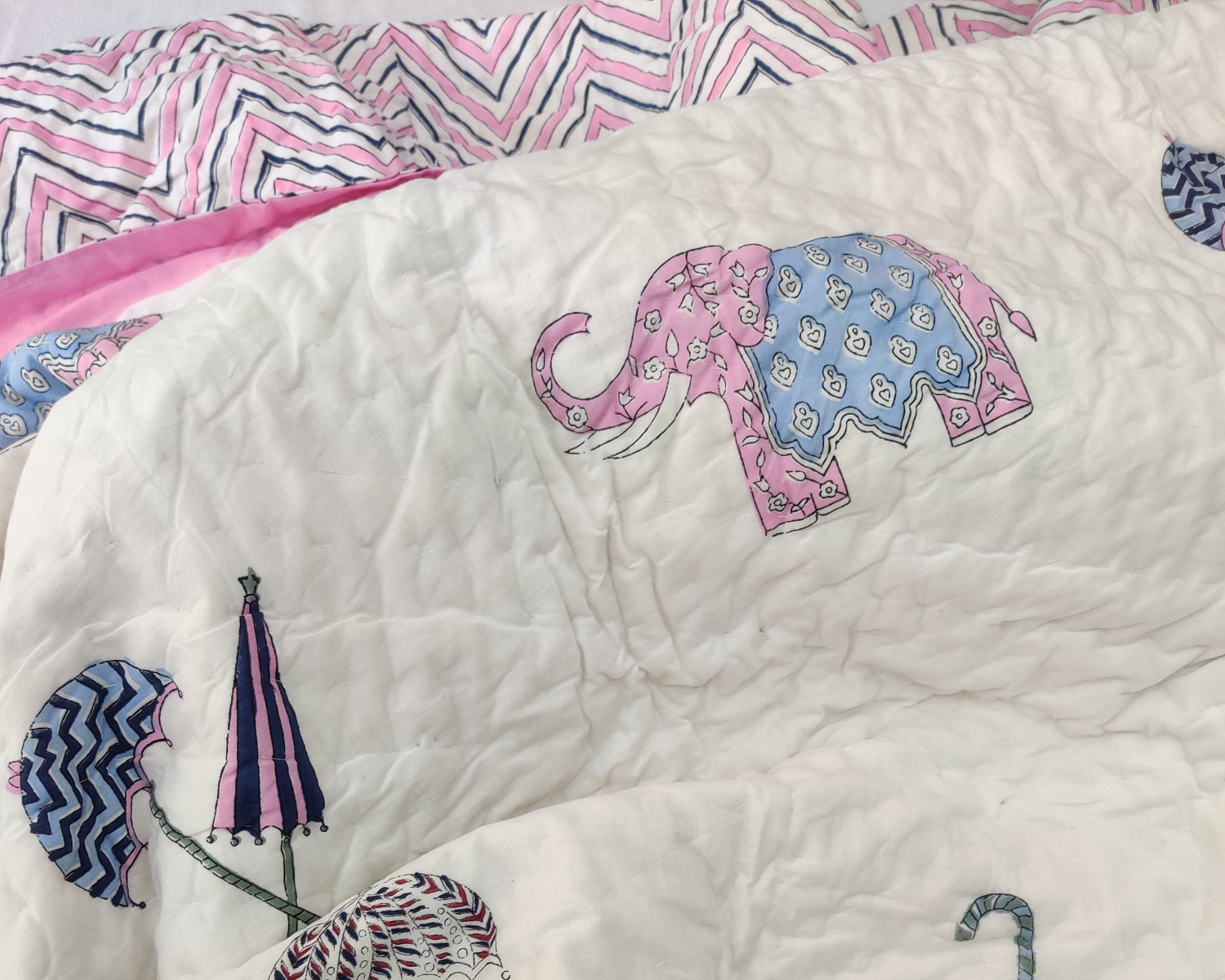 jaipuri mulmul quilt hand block print with elephant design sahyansh
