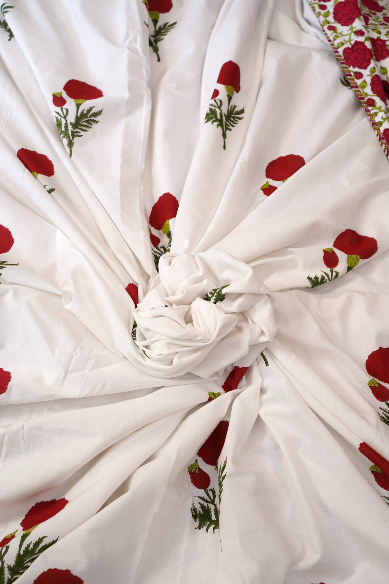 Block Print Dohar - Red Daisy Hand Block Print Premium Cotton Jaipuri