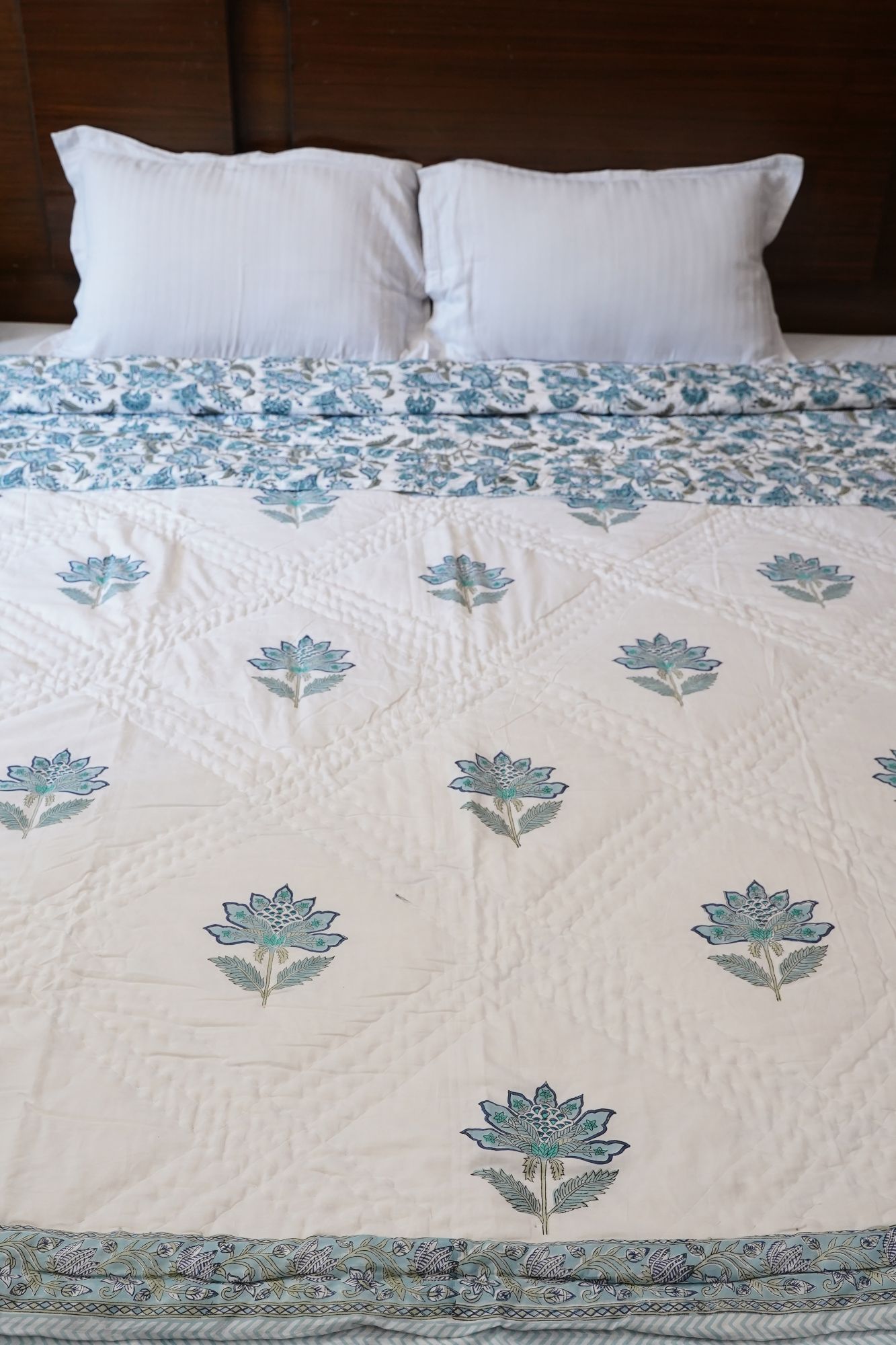 Hand Block Print Mulmul Quilt - Blue Jaal Soft Jaipuri Razai Double