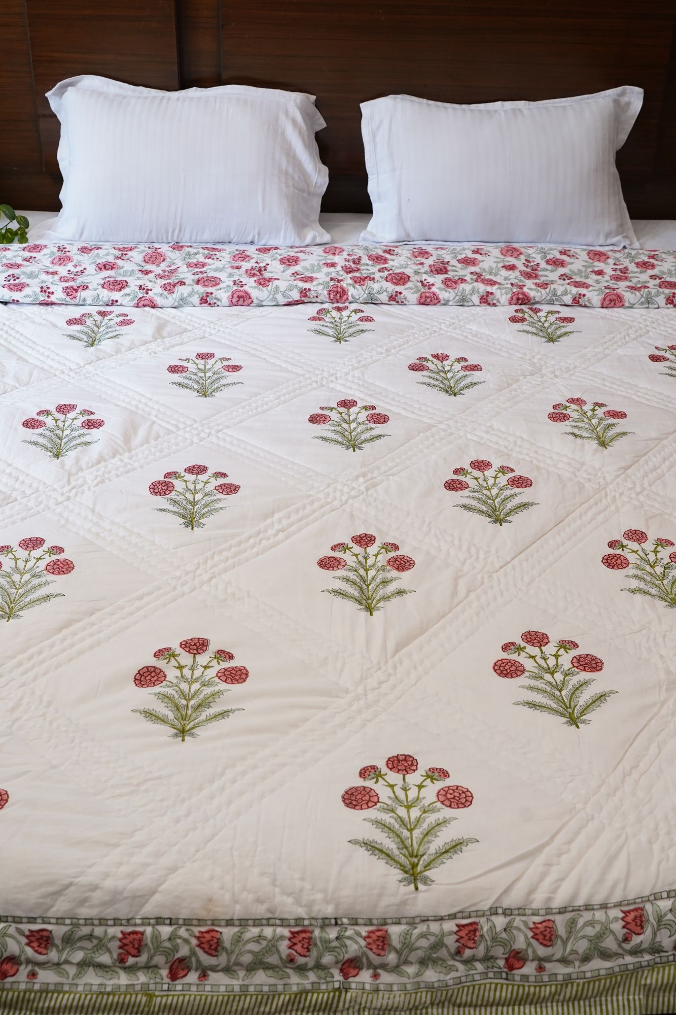 Hand Block Print Mulmul Quilt - Pink Buds Soft Jaipuri Razai Double