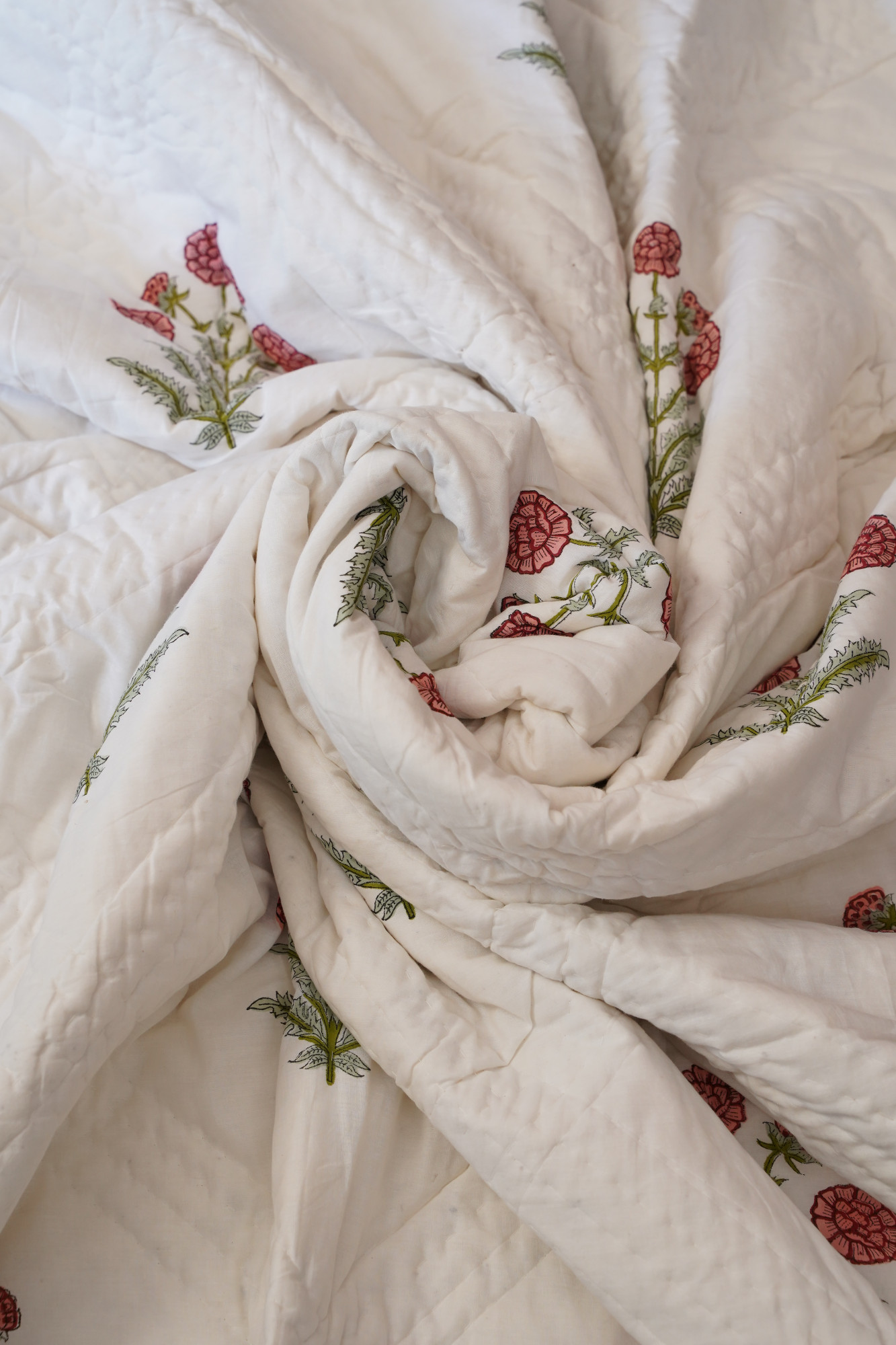 Hand Block Print Mulmul Quilt - Pink Buds Soft Jaipuri Razai Double
