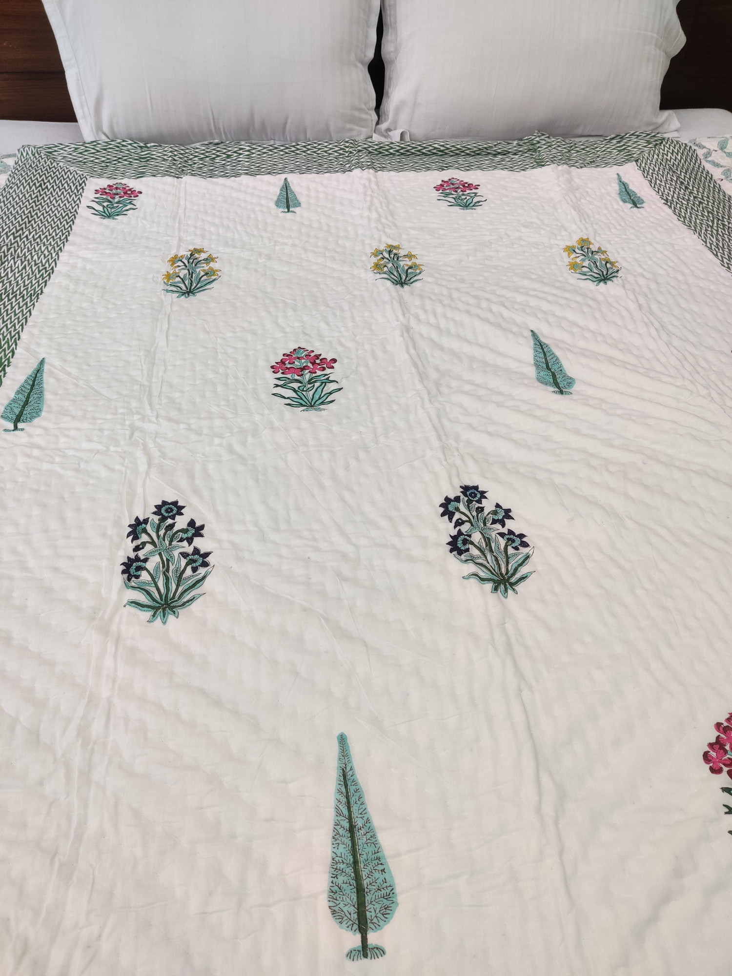 Hand Block Print Mulmul Quilt - Multiblock Blockprinted Soft Jaipuri Razai Double