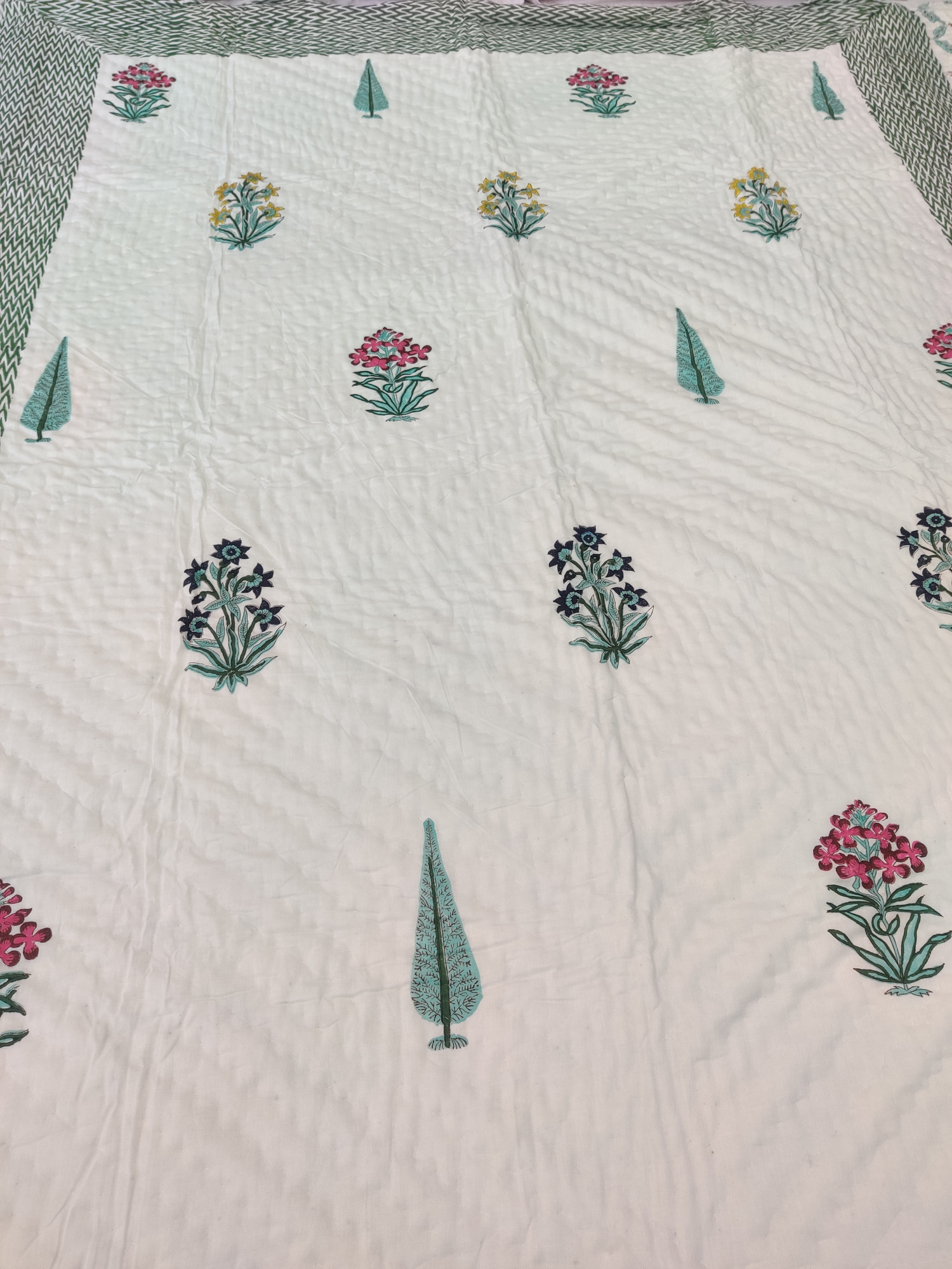 Hand Block Print Mulmul Quilt - Multiblock Blockprinted Soft Jaipuri Razai Double