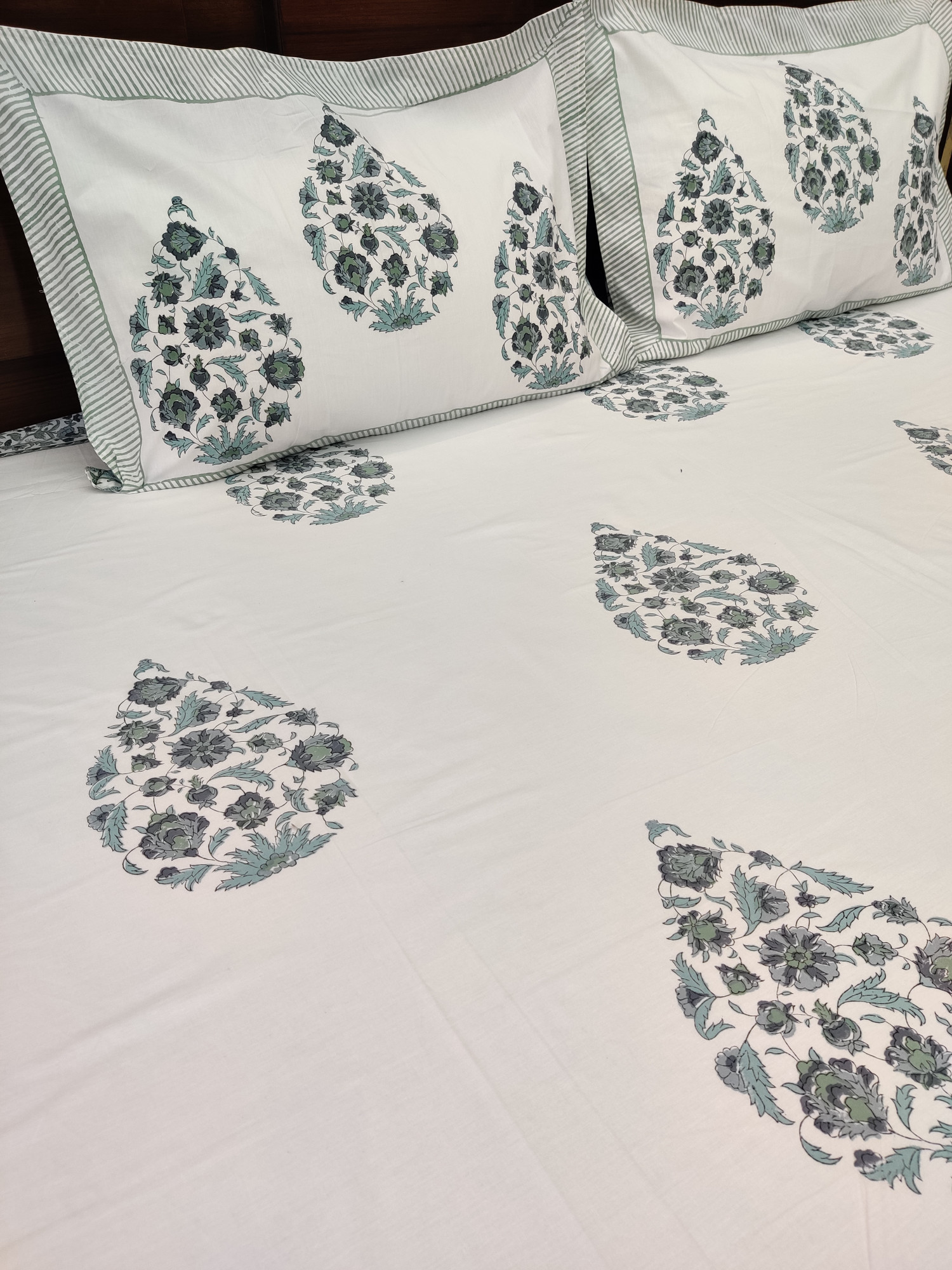 Jaipuri Block Print Bedsheet - Grey Floral Boota Hand Block Print Cotton King Size
