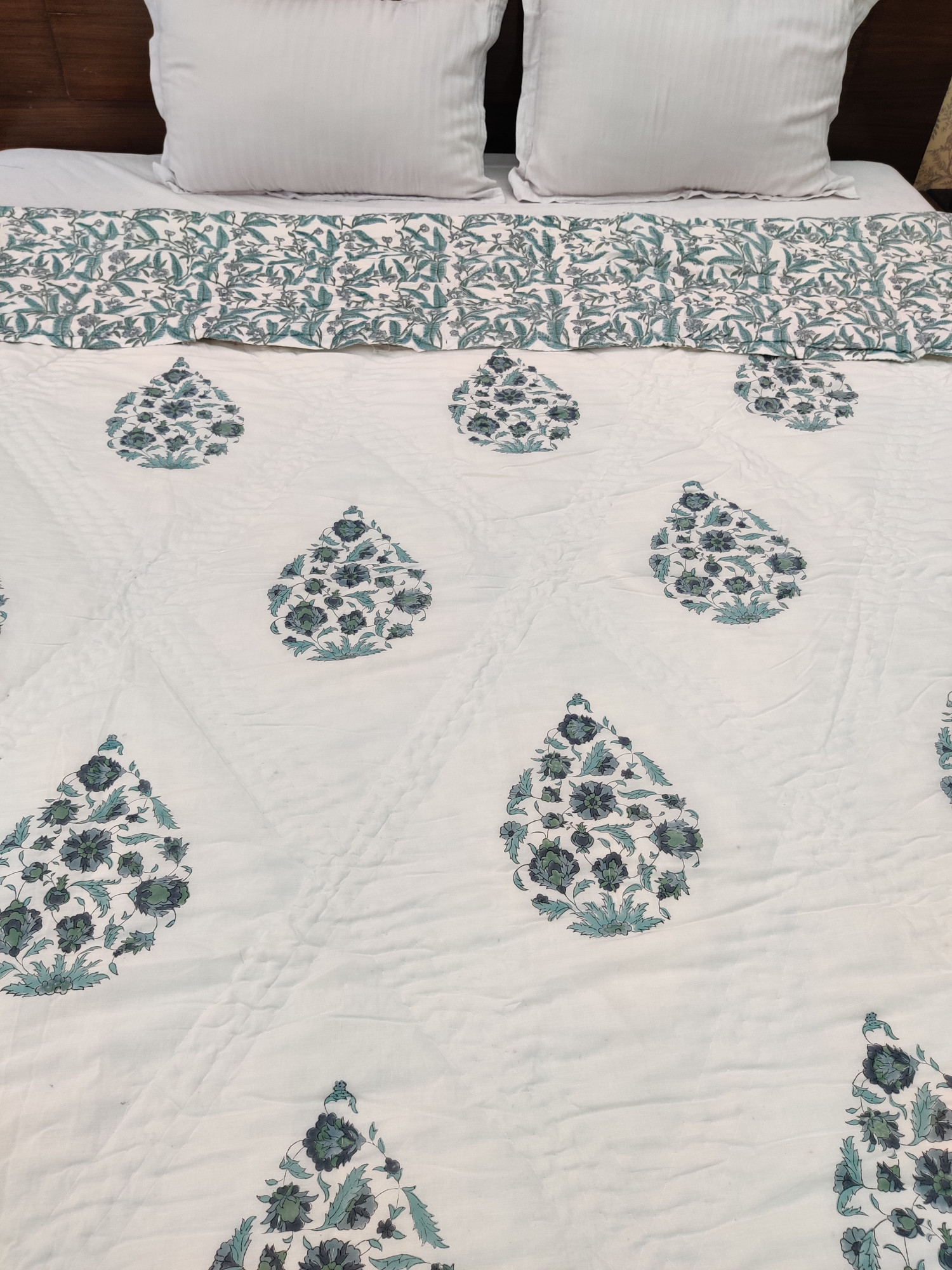 Hand Block Print Mulmul Quilt - Grey Floral Boota Premium Soft Jaipuri Razai Double
