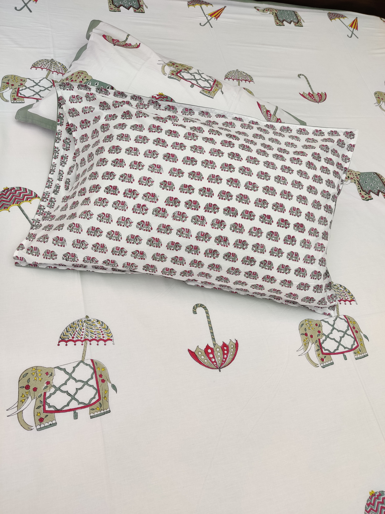 Jaipuri Block Print Bedsheet - Multi Haathi Hand Block Print Cotton King Size
