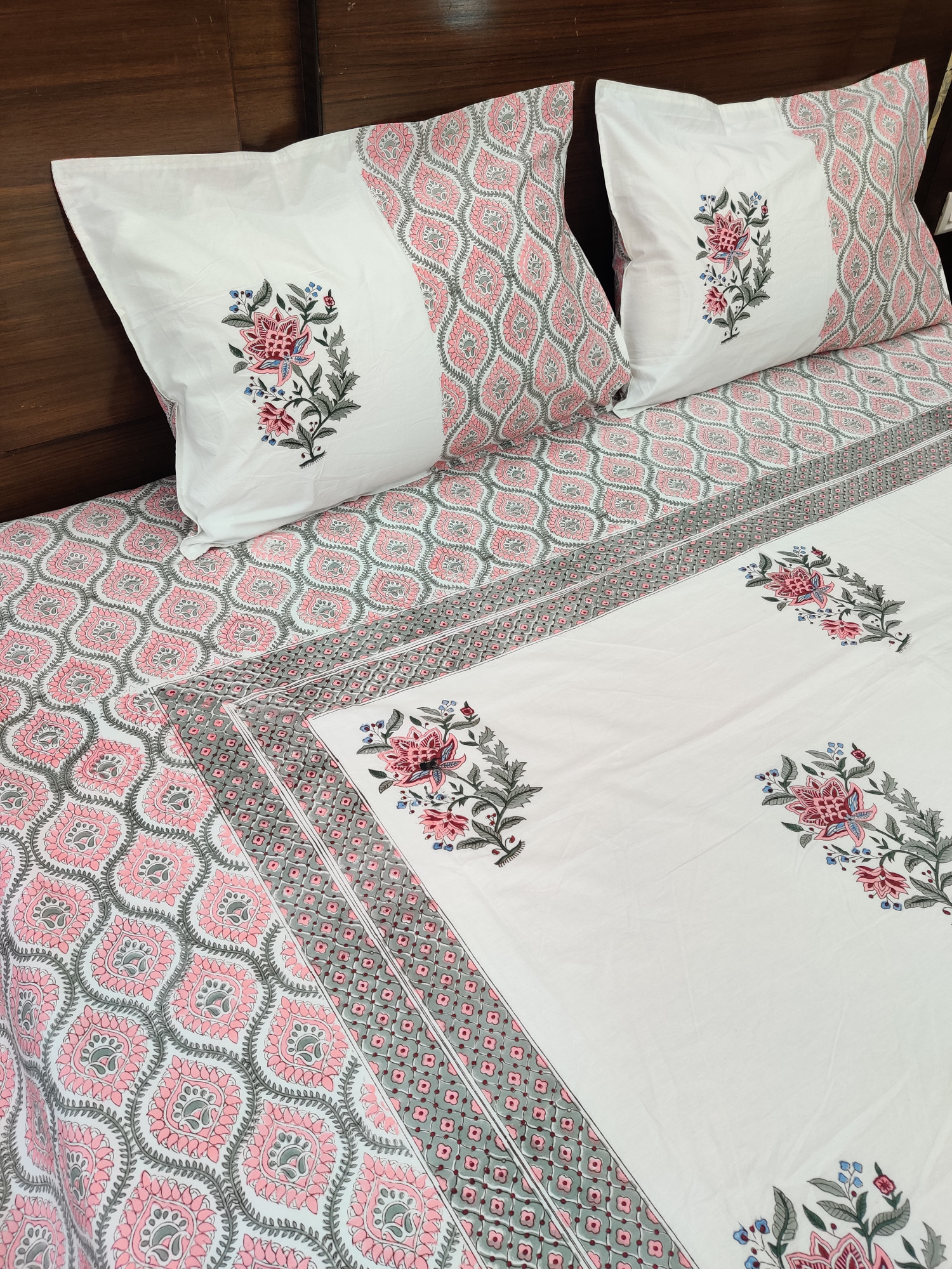 Jaipuri Block Print Bedsheet - Peach Boota Hand Block Print Cotton King Size