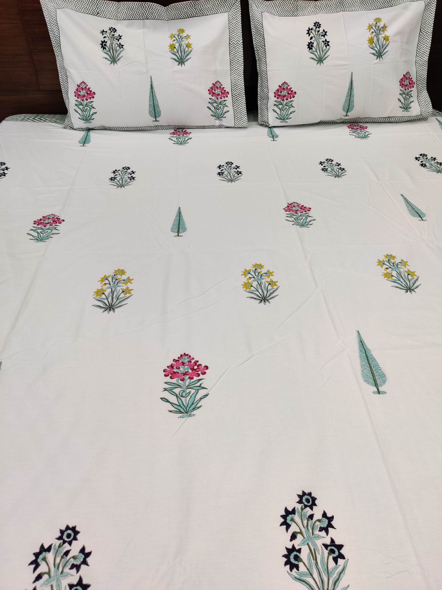 Jaipuri Block Print Bedsheet - Multiblock Blockprinted Hand Block Print Cotton King Size