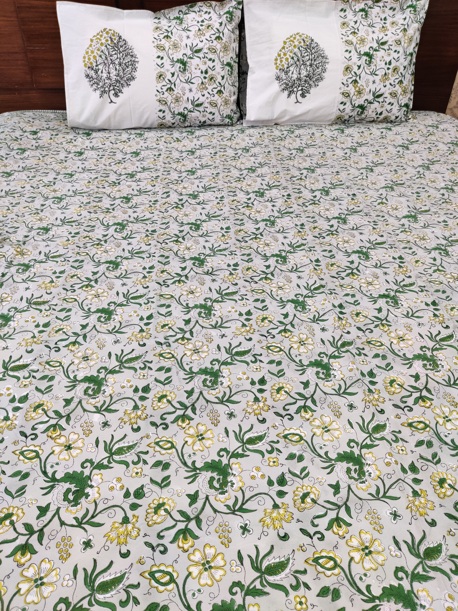 Jaipuri Block Print Bedsheet - Single Boota Grey Hand Block Print Cotton King Size