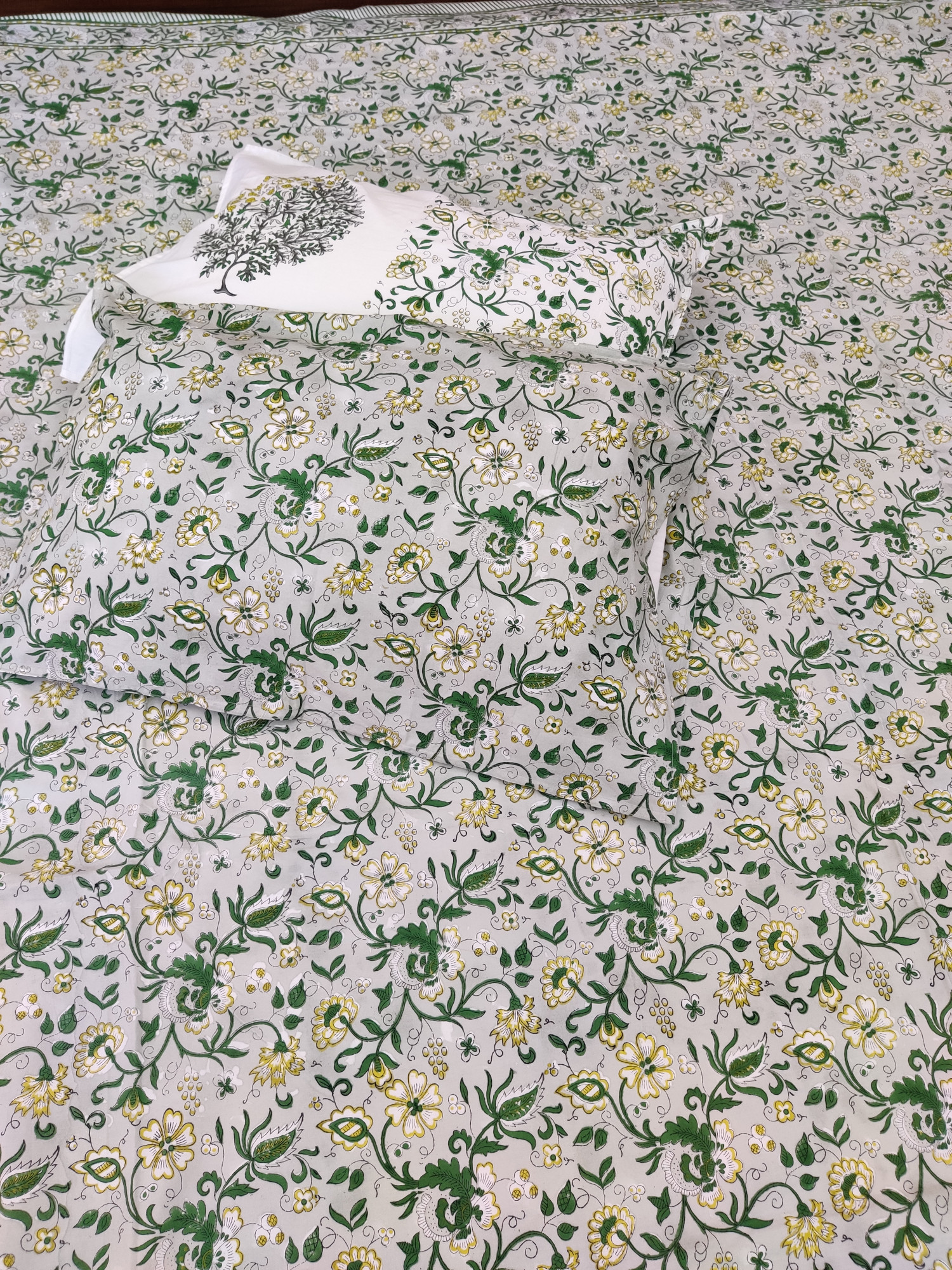 Jaipuri Block Print Bedsheet - Single Boota Grey Hand Block Print Cotton King Size