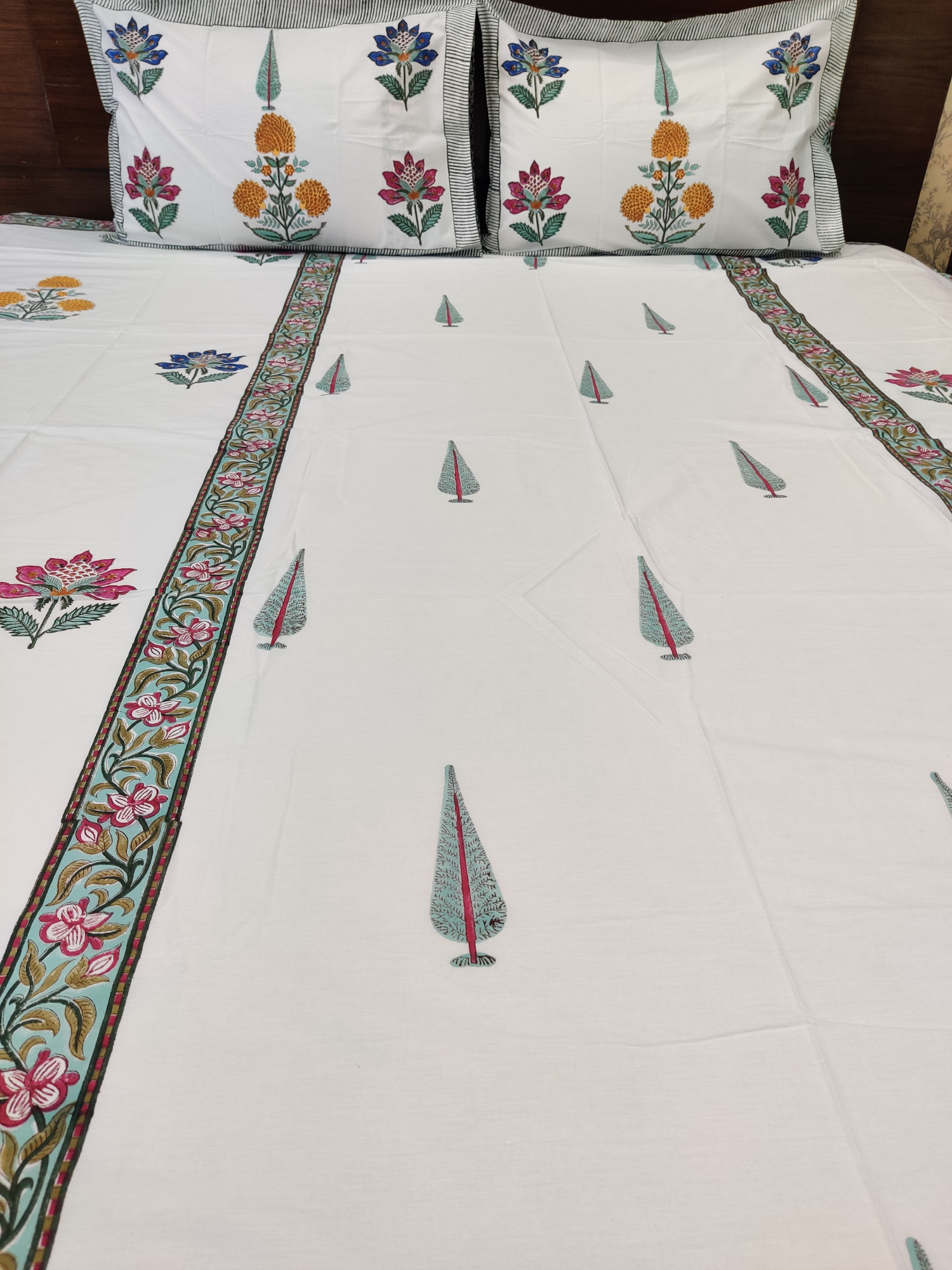 Jaipuri Block Print Bedsheet - Char Boota Hand Block Print Cotton King Size