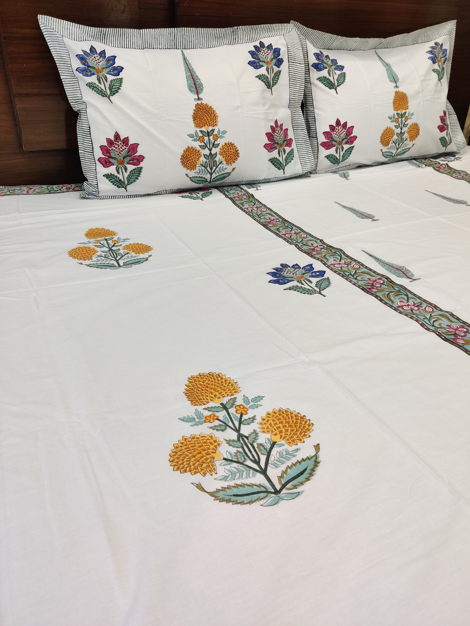 Jaipuri Block Print Bedsheet - Char Boota Hand Block Print Cotton King Size
