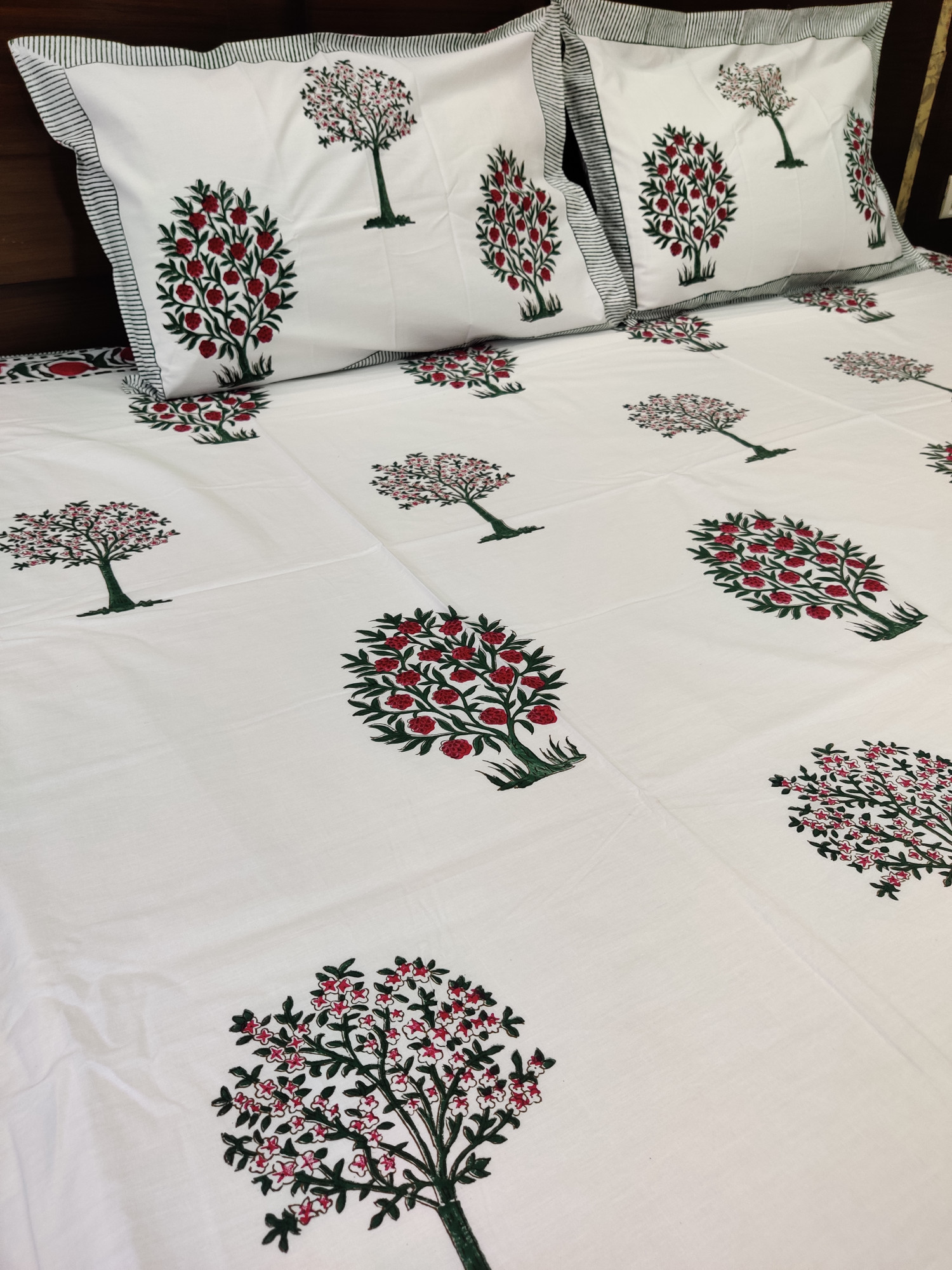 Jaipuri Block Print Bedsheet - Alphine Hand Block Print Cotton King Size