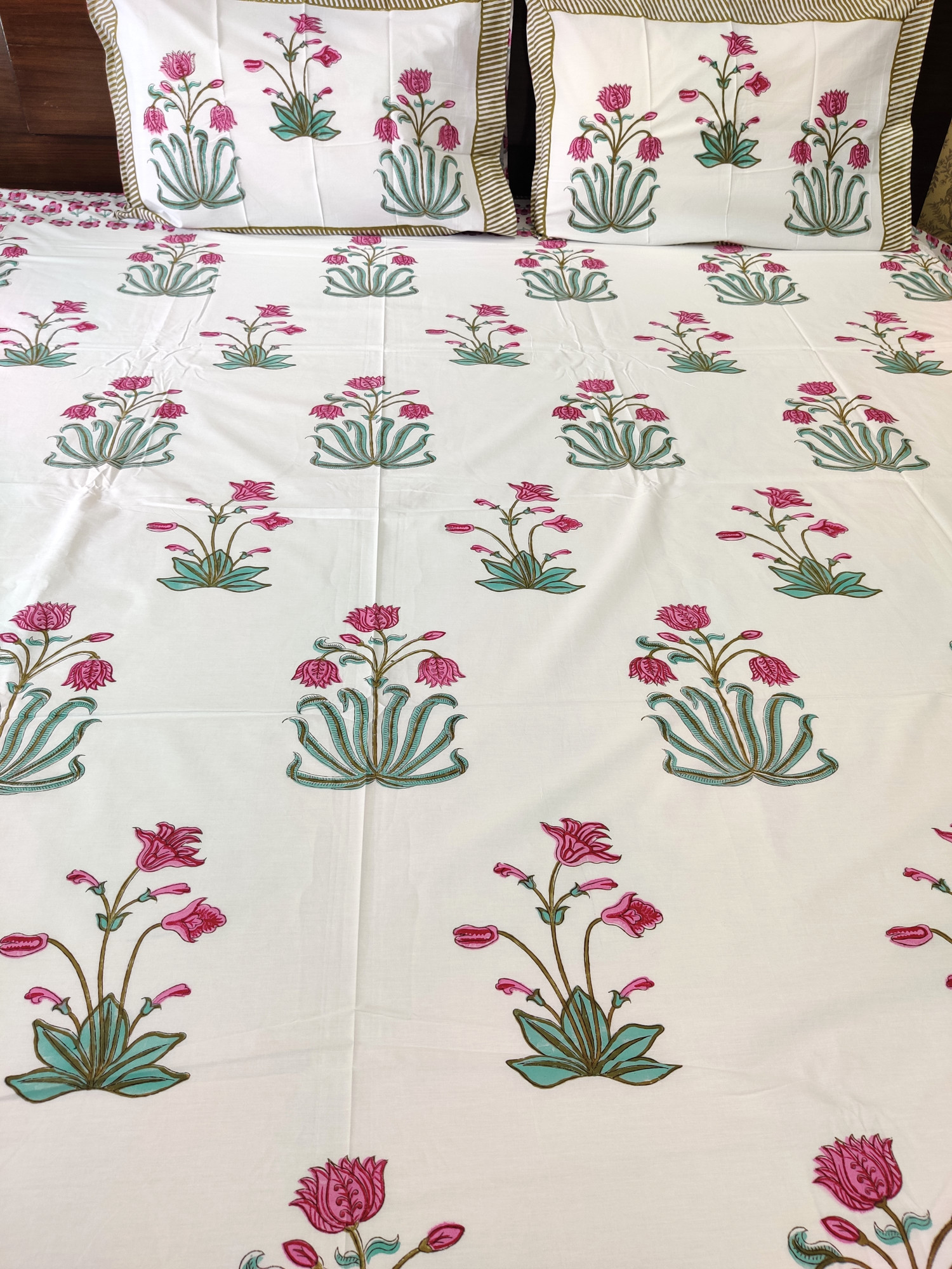 Jaipuri Block Print Bedsheet - Magnolia With Border Hand Block Print Cotton Double