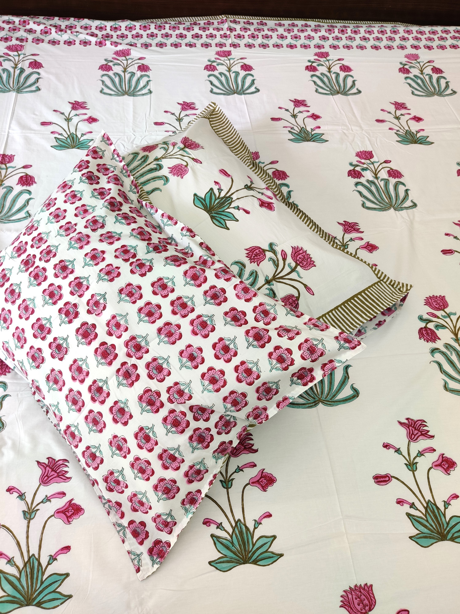 Jaipuri Block Print Bedsheet - Magnolia With Border Hand Block Print Cotton Double